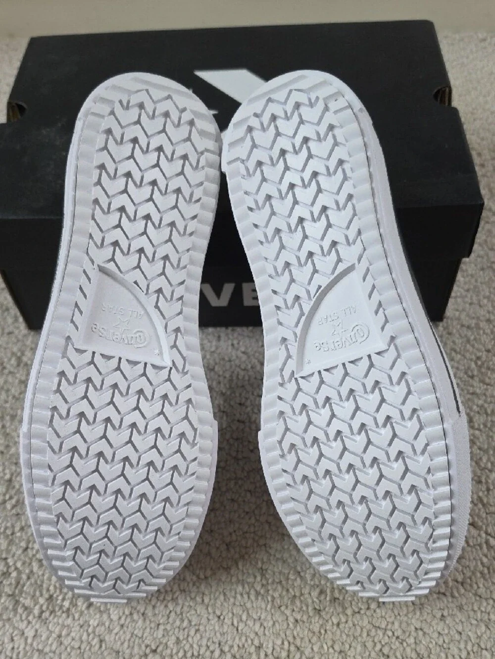 Converse Black and White Low-Top Platform Sneakers